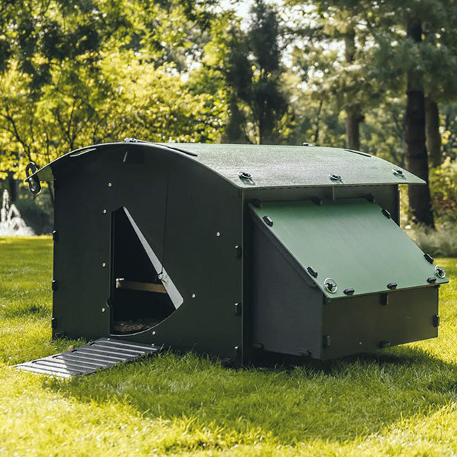 Nestera Small Chicken House, Green and Black