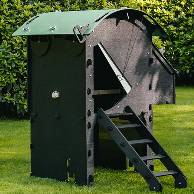 Nestera Large Raised Chicken Coop, Green and Black