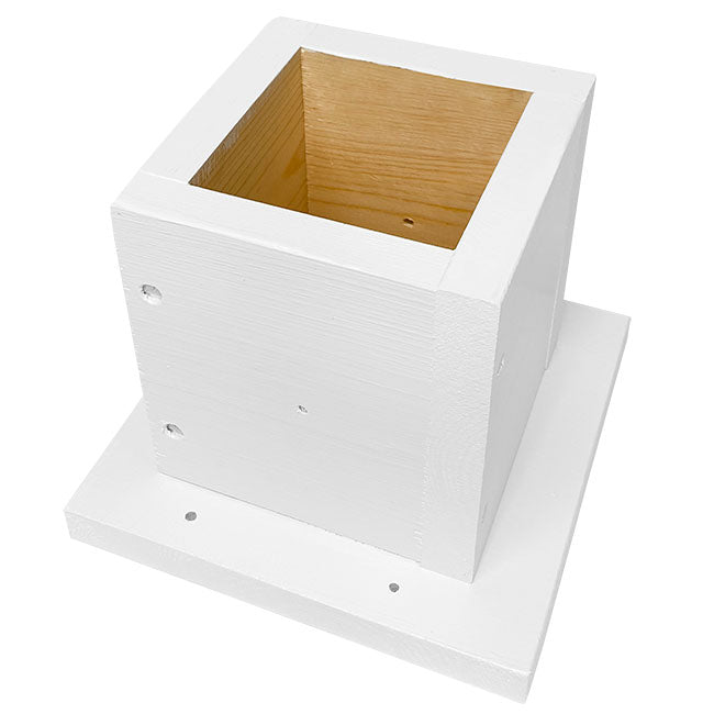 White 4 x 4 Post Mounting Bracket by Prime Retreat