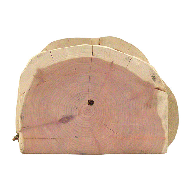 Woodmen Designs Rustic Cedar Well Shaped Bird Feeder