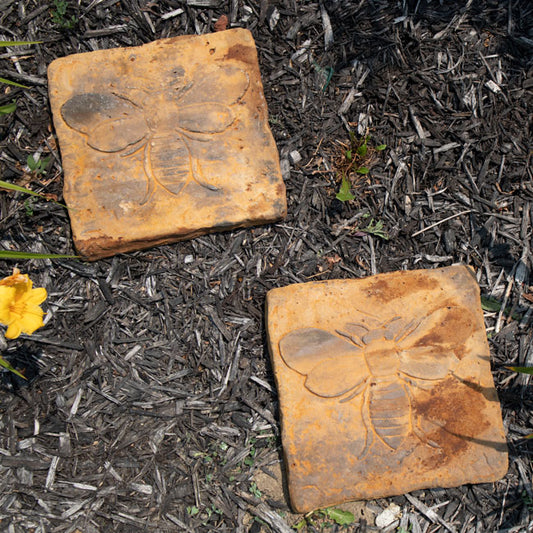 Athens Bee Stepping Stone, Rust, Pack of 2